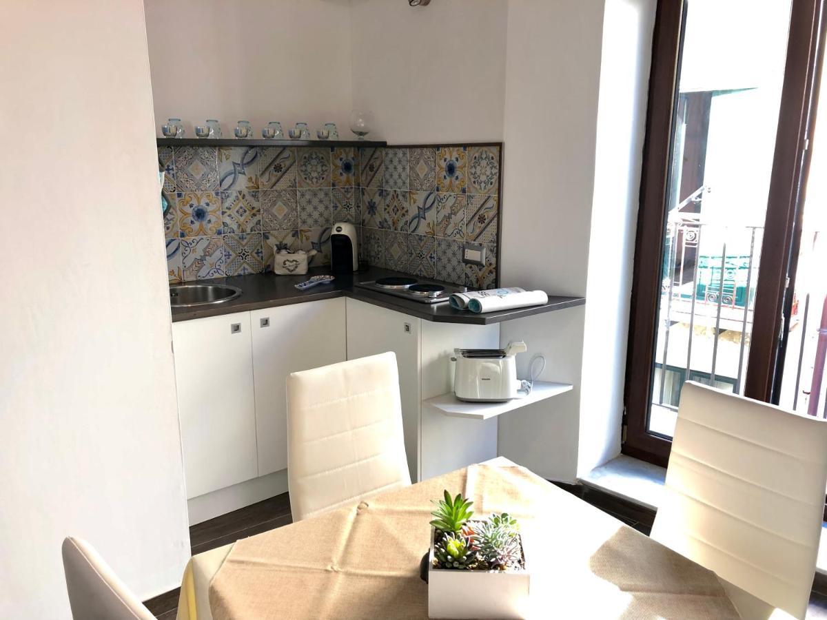 Marechiaro House Apartment เชฟาลู ภายนอก รูปภาพ