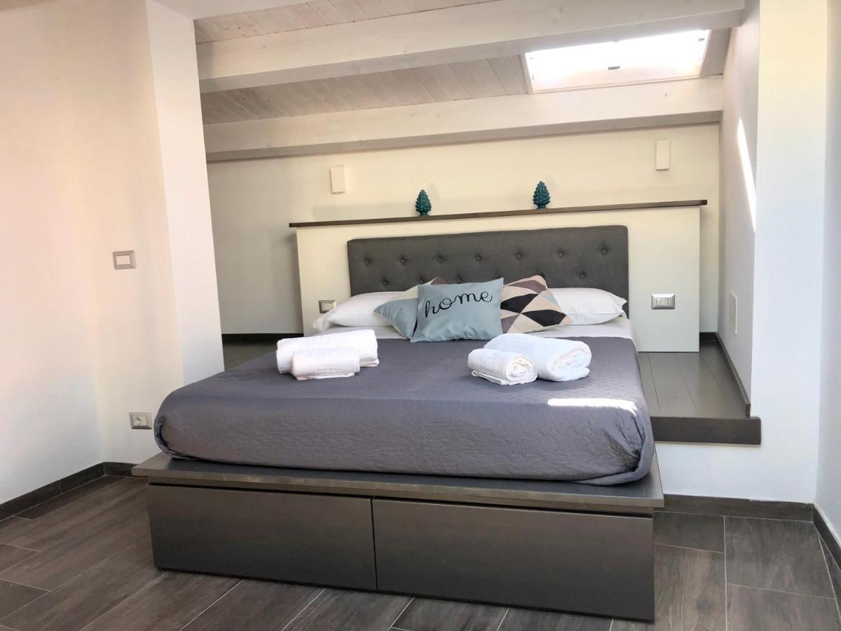 Marechiaro House Apartment เชฟาลู ภายนอก รูปภาพ