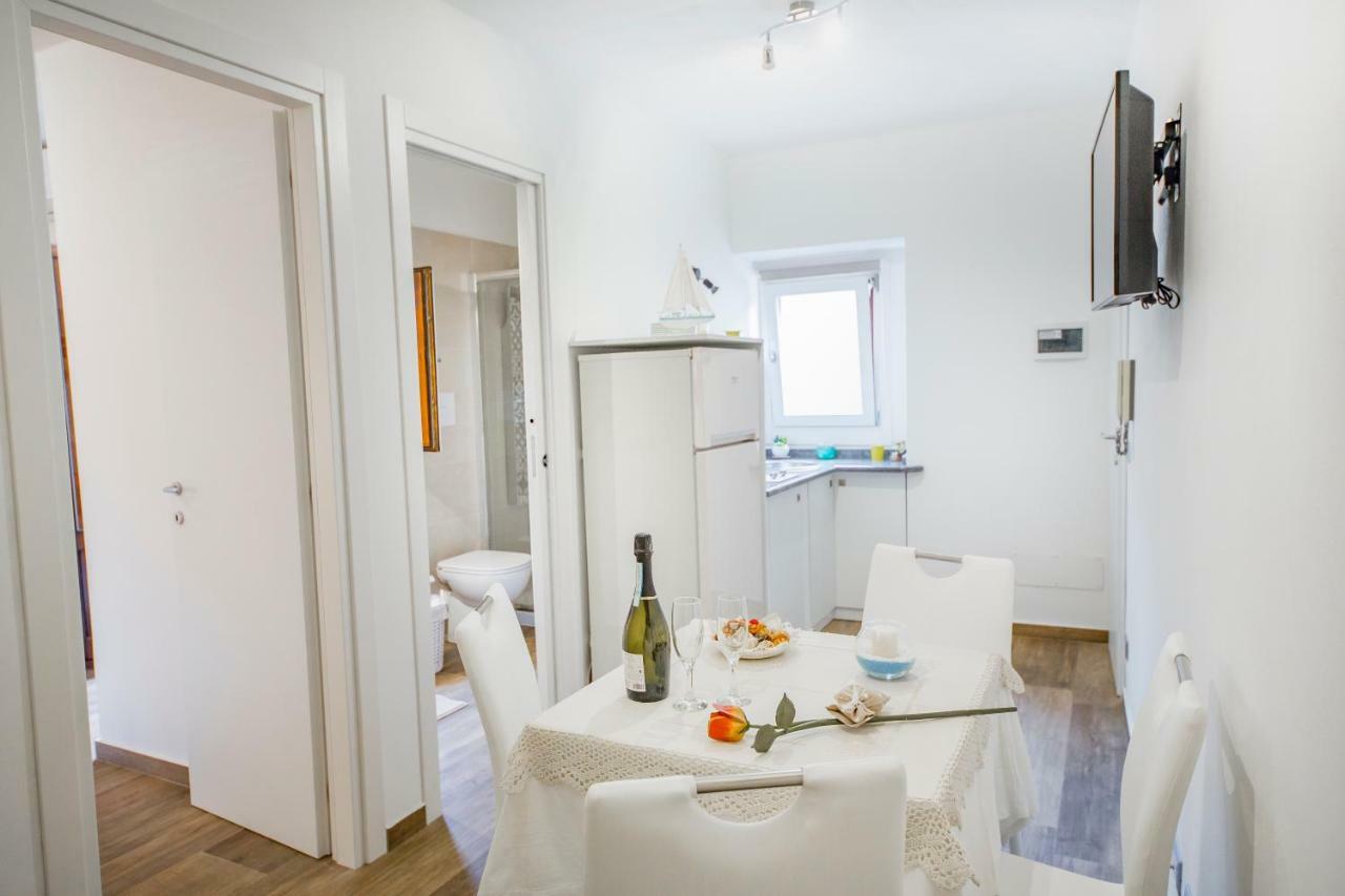 Marechiaro House Apartment เชฟาลู ภายนอก รูปภาพ